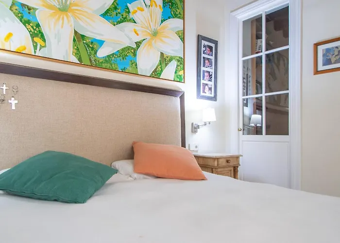 La Casa De Girasoles カディス